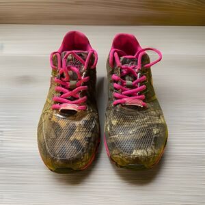 Realtree Women 9M Mamba PINK Camo W/Rubber On The Outside Of Sneakers Gorpcore